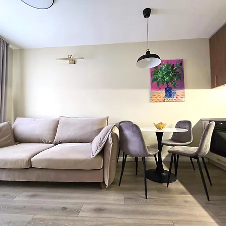 Apartment Center Karoso Apartment, Free Parking *