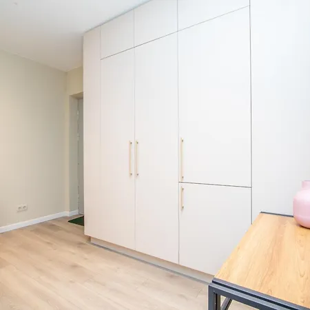 Apartment Center Karoso Apartment, Free Parking *