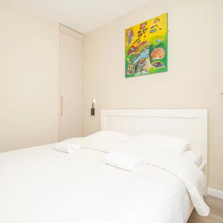 Apartmán Center Karoso Apartment, Free Parking